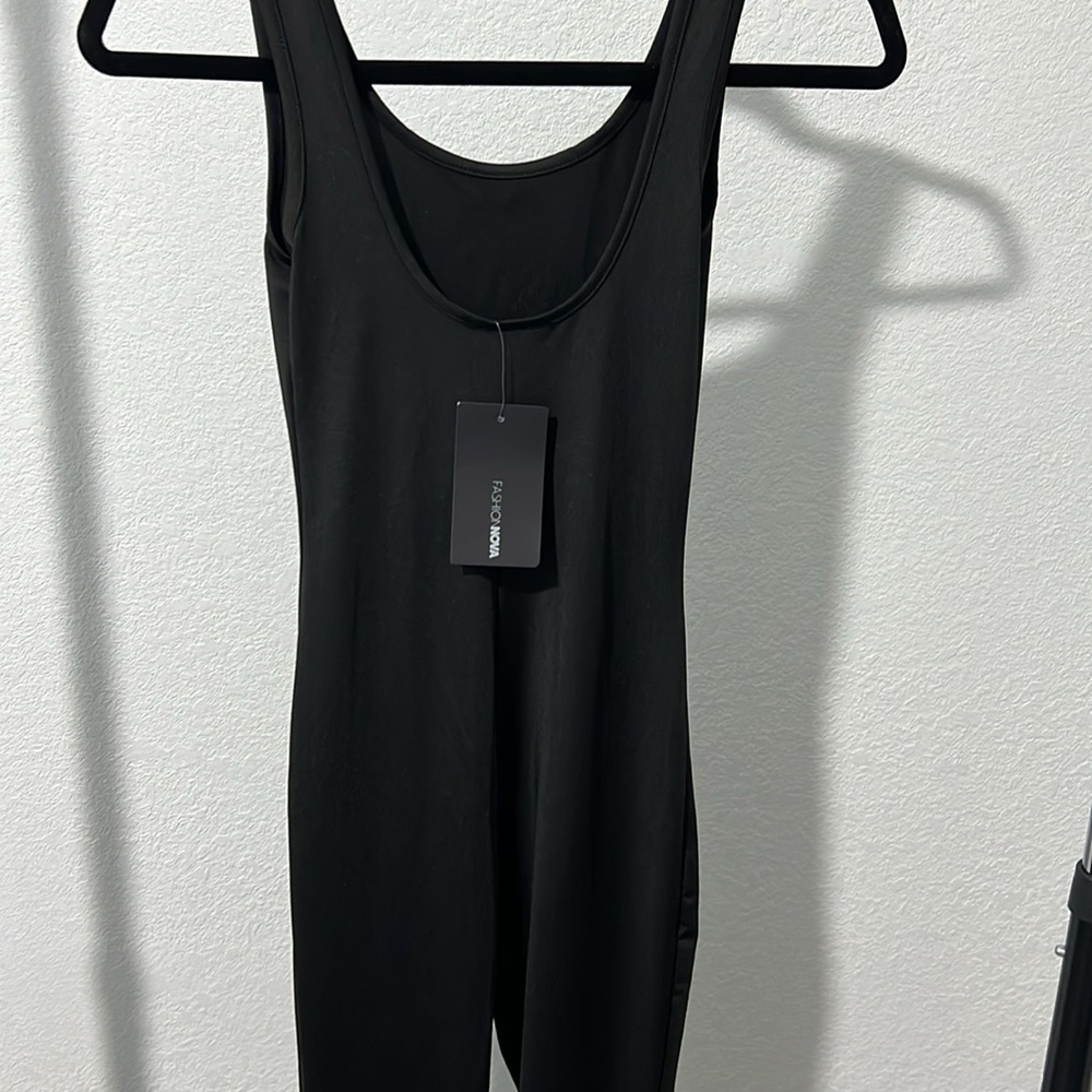Jumpsuit - Picture 5 of 6